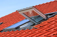 Hopperton roof window